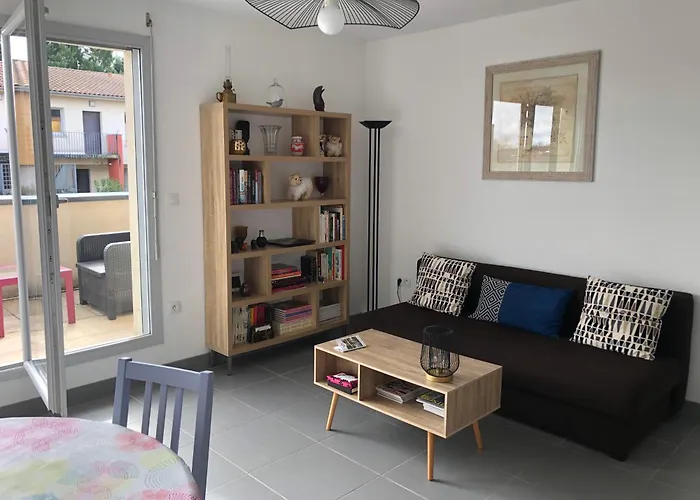 Confortable Et Moderne A - Arrivee Autonome * 로피아크돌루잔